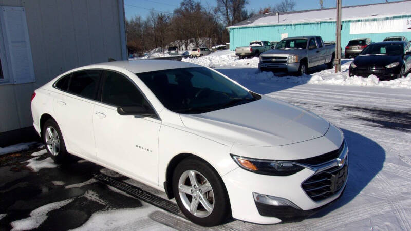 2019 Chevrolet Malibu 1LS's photo