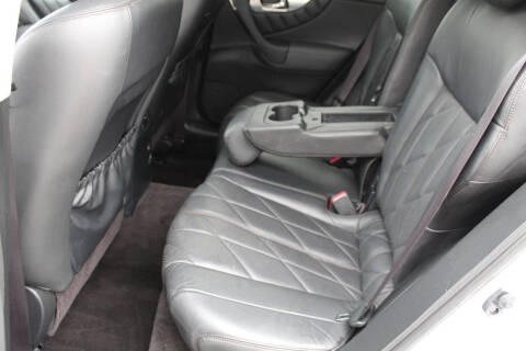 2010 Infiniti FX35