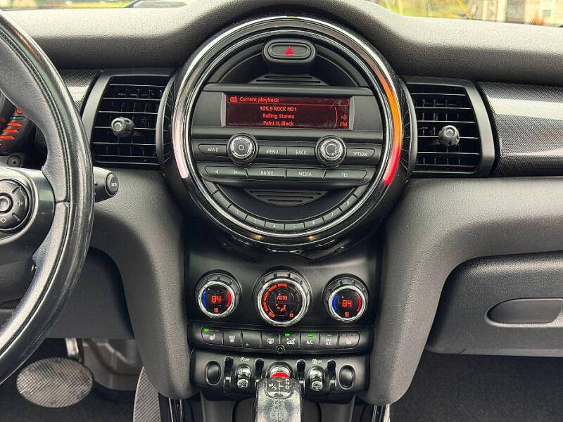 2015 MINI Hardtop 2 Door Cooper