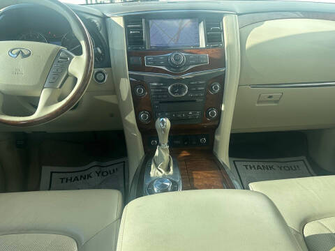 2015 Infiniti QX80