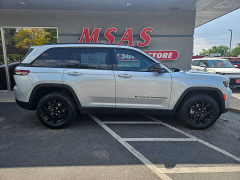 2024 Jeep Grand Cherokee Altitude