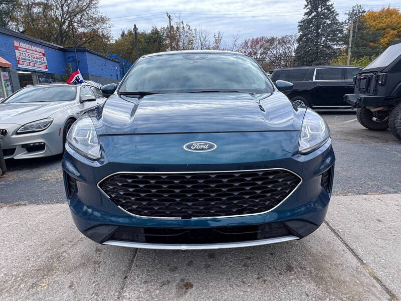 2020 Ford Escape SE