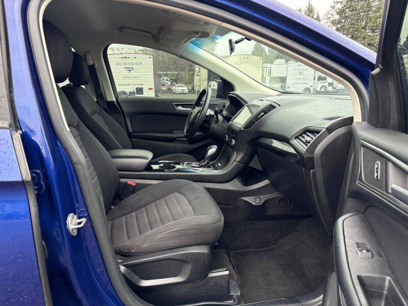 2015 Ford Edge SE