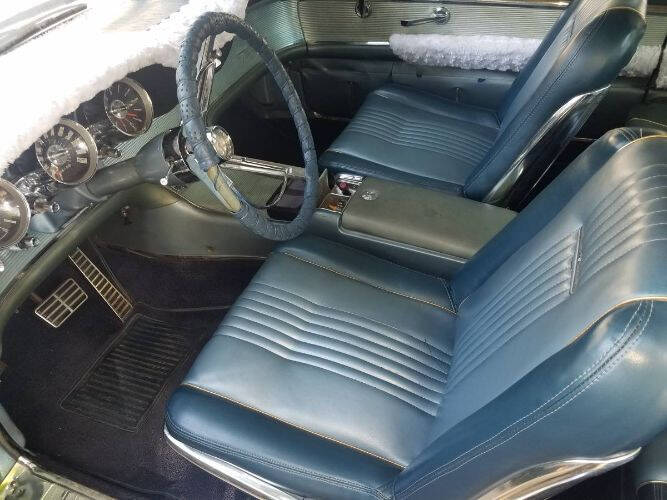 1963 Ford Thunderbird