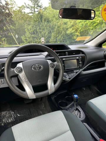 2016 Toyota Prius c
