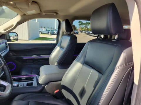 2023 Ford Expedition MAX XLT