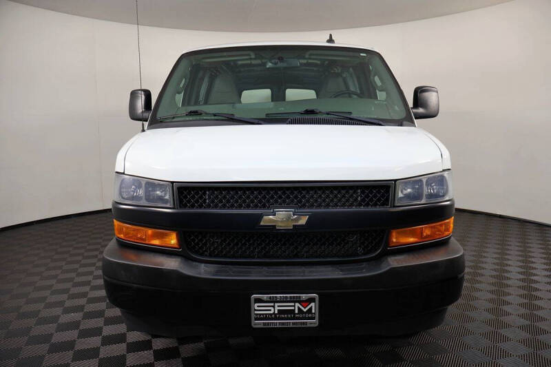 2018 Chevrolet Express 2500