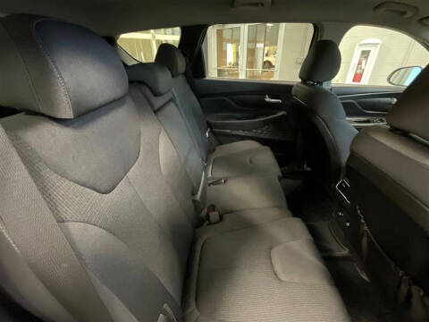 2023 Hyundai Santa Fe SE