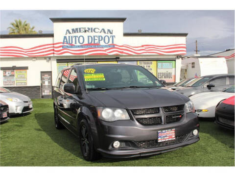 2017 Dodge Grand Caravan for sale at MERCED AUTO WORLD in Merced CA