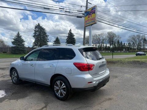 2017 Nissan Pathfinder