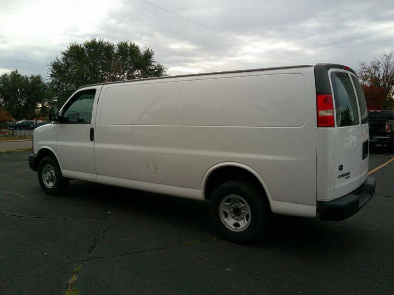 2015 Chevrolet Express 2500
