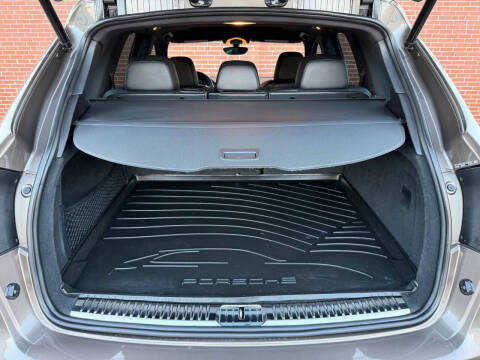 2014 Porsche Cayenne Platinum