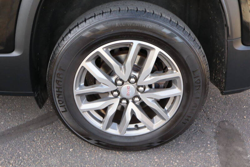 2018 GMC Acadia SLE-2