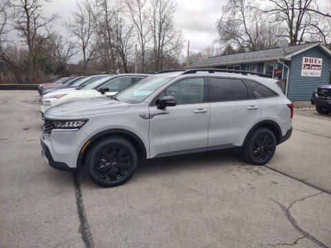 2023 Kia Sorento for sale at Dave's Car Corner in Hartford City IN