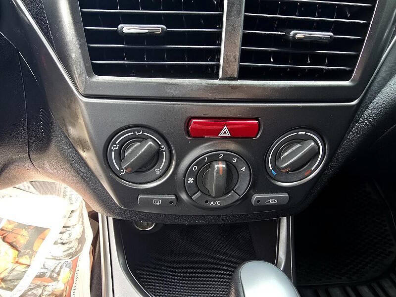 2011 Subaru Impreza 2.5i Premium