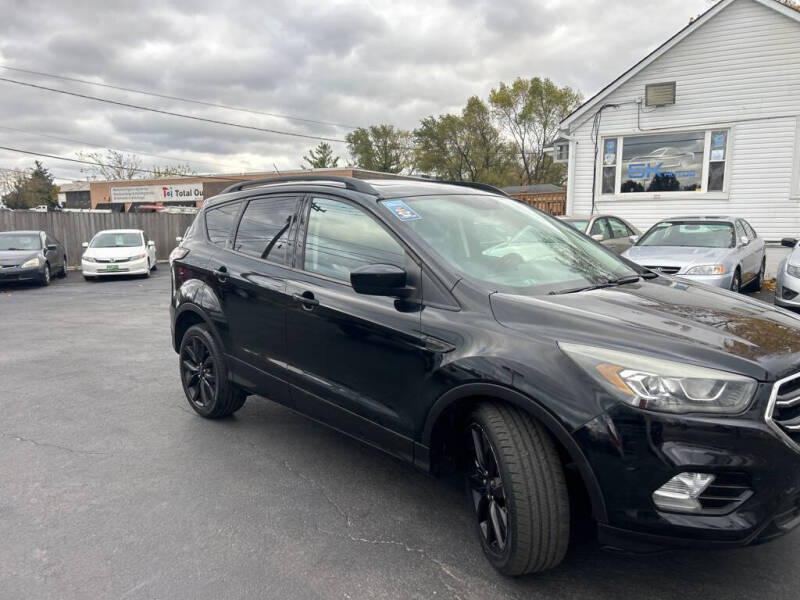 2017 Ford Escape SE photo 3