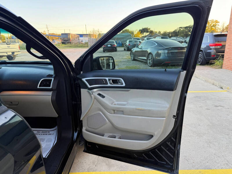 2012 Ford Explorer XLT