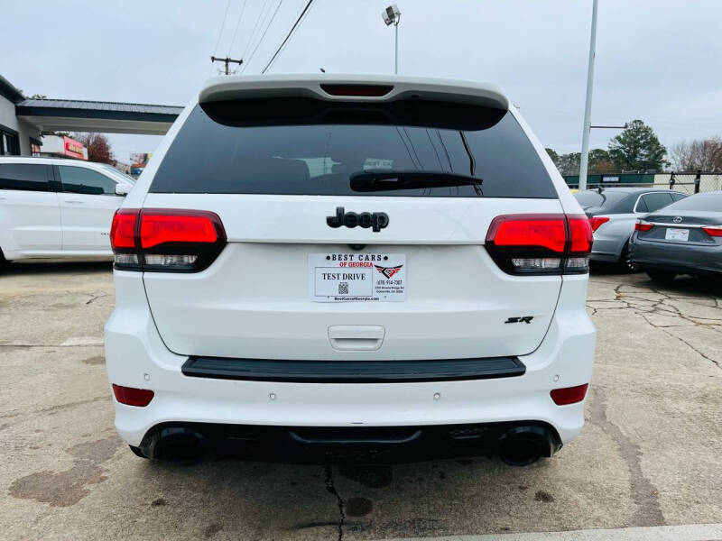 2015 Jeep Grand Cherokee SRT photo 9