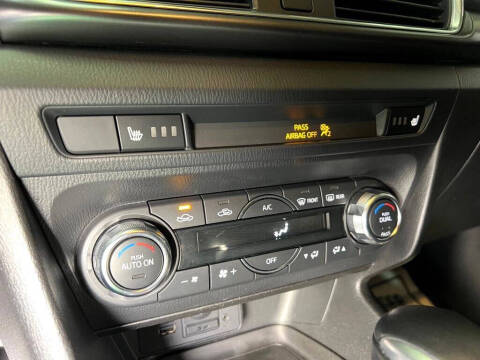 2017 Mazda MAZDA3 Grand Touring