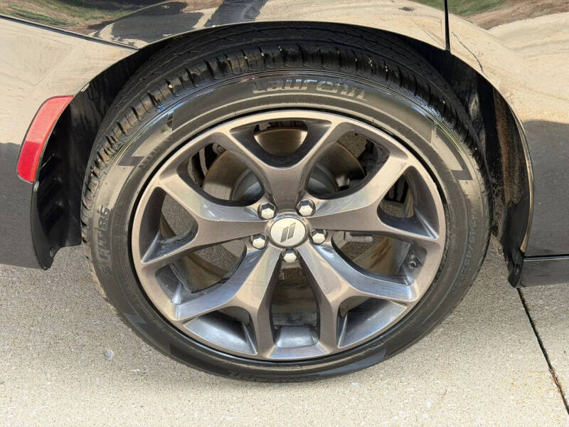 2017 Dodge Charger SXT