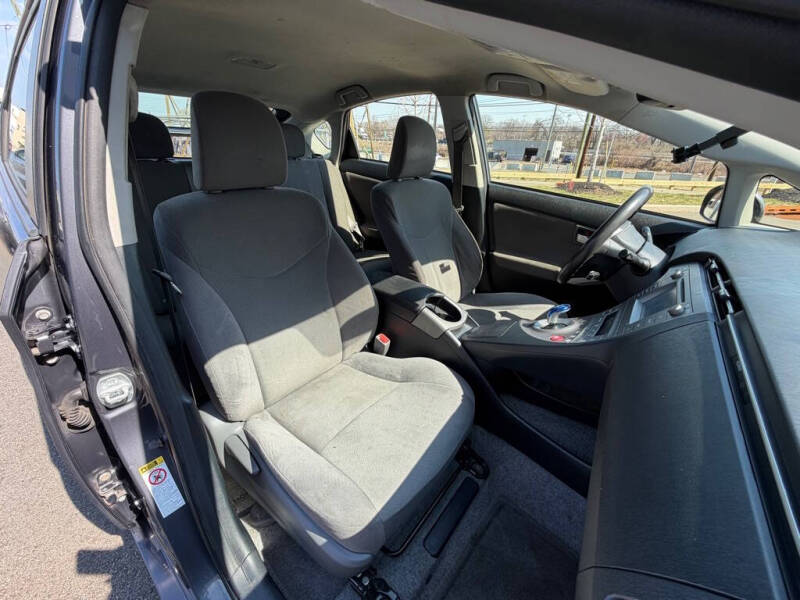 2014 Toyota Prius Two