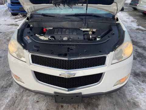 2011 Chevrolet Traverse LS