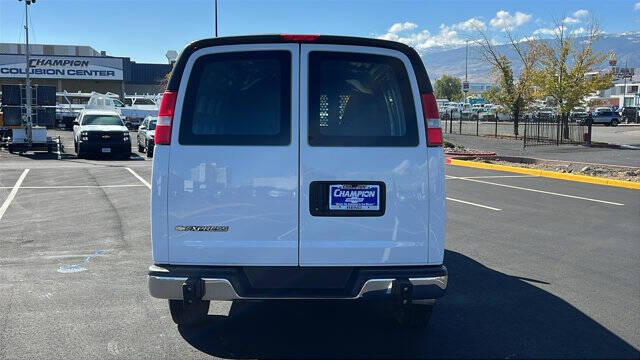 2023 Chevrolet Express 2500