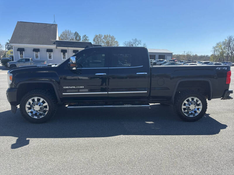 2017 GMC Sierra 2500HD Denali