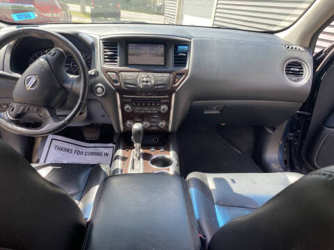 2014 Nissan Pathfinder SL