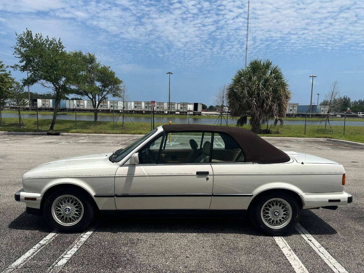 1989 BMW 3 Series  - $13,900