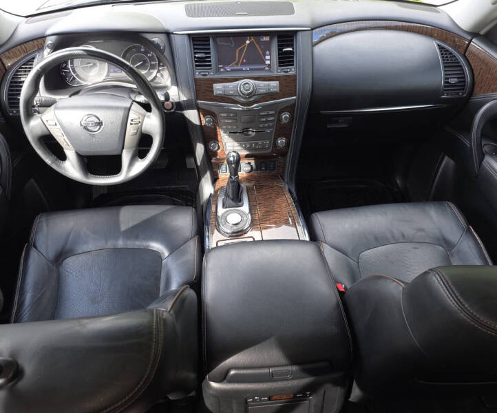 2017 Nissan Armada