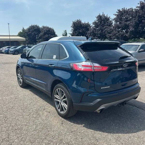 2020 Ford Edge Titanium