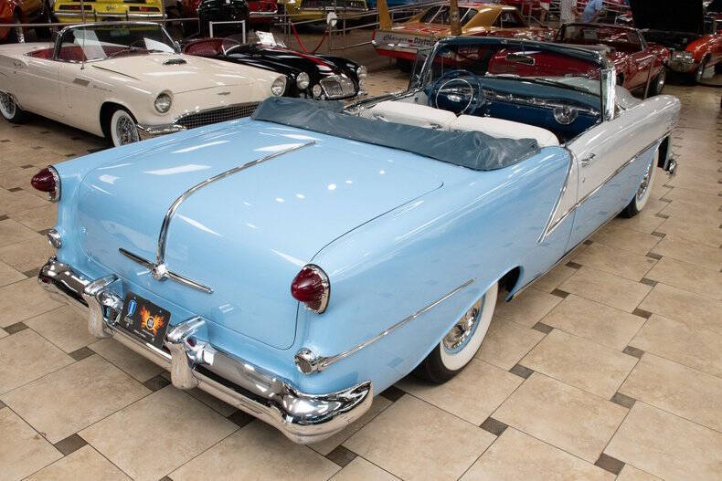1954 Oldsmobile Starfire