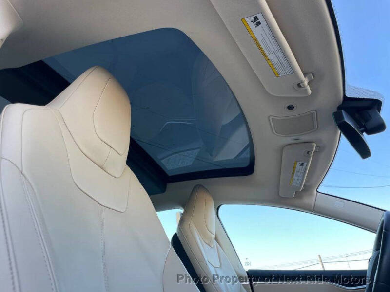 2013 Tesla Model S Performance