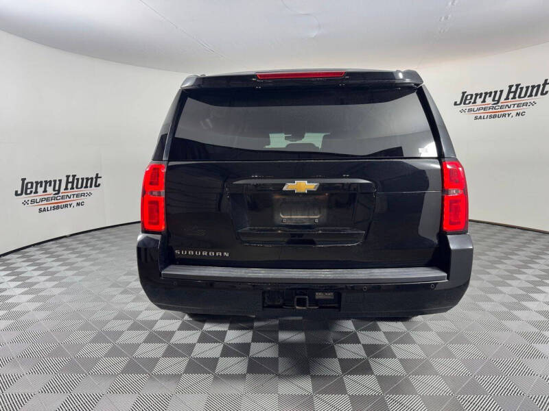 2017 Chevrolet Suburban LT