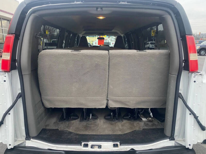 2016 Chevrolet Express LT 3500