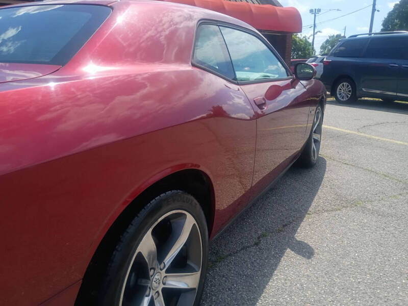 2014 Dodge Challenger SXT 100th Anniversary