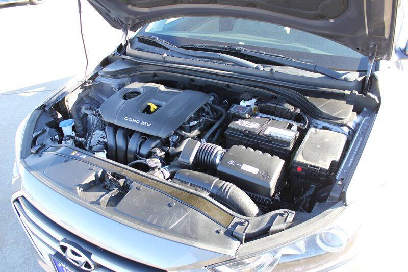 2018 Hyundai Elantra