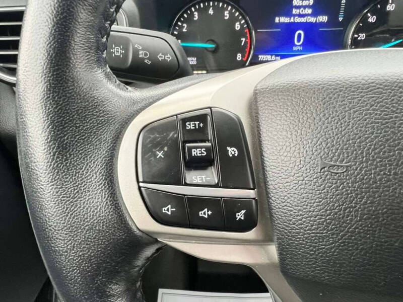 2022 Ford Explorer XLT