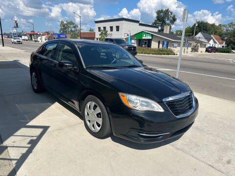 2013 Chrysler 200 for sale at Dollar Daze Auto Sales Inc in Detroit MI