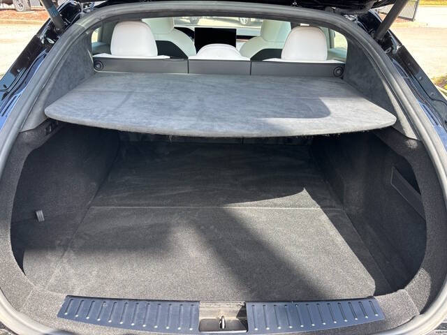 2022 Tesla Model S 16