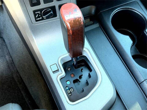 2014 Toyota Sequoia Platinum