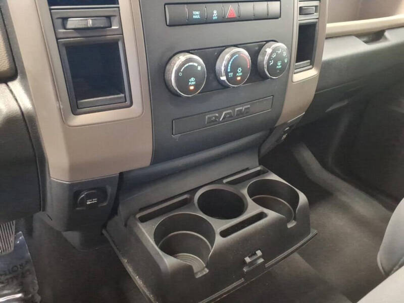 2012 RAM 1500 ST