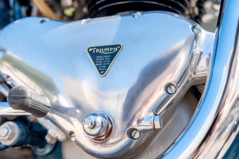 1952 Triumph Thunderbird