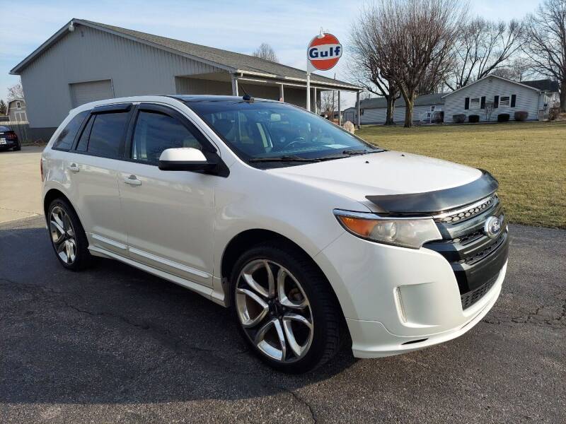 2011 Ford Edge for sale at CALDERONE CAR & TRUCK in Whiteland IN