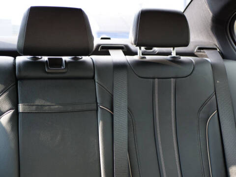 2019 BMW 5 Series 540i