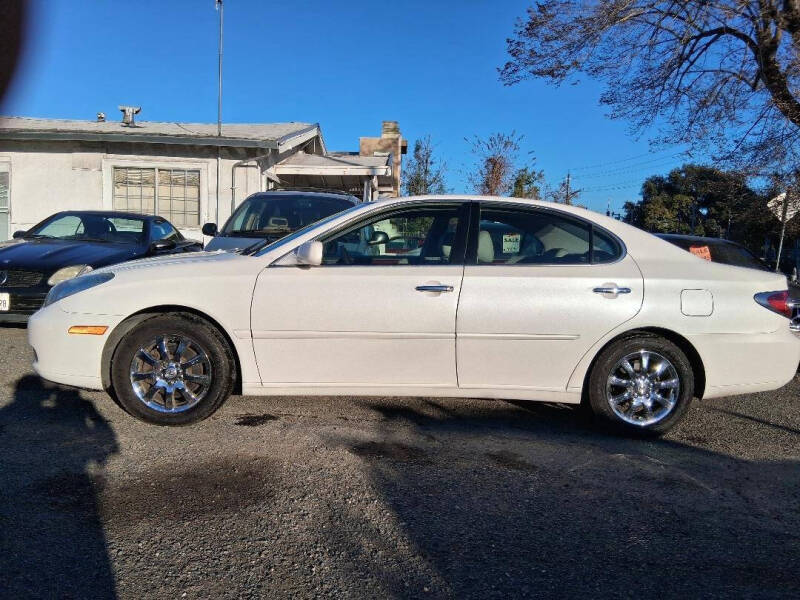 2004 Lexus ES 330