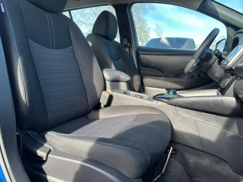 2022 Nissan LEAF SV PLUS