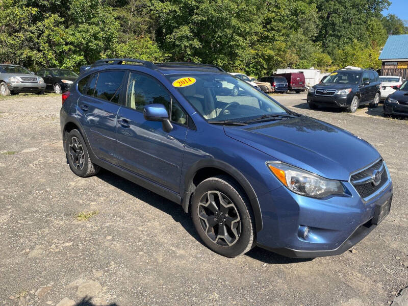 2014 Subaru XV Crosstrek null photo 2