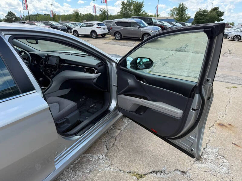 2021 Toyota Camry LE